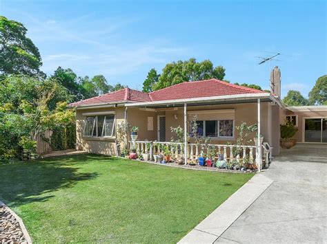 5 rolex court noble park